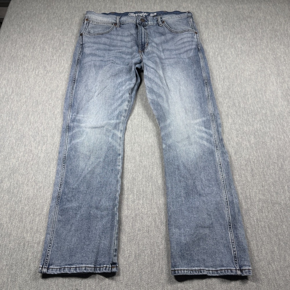 Wrangler Retro Slim Bootcut Jeans Mens 34x30 Blue Stretch Denim 1077MWZBR Cowboy